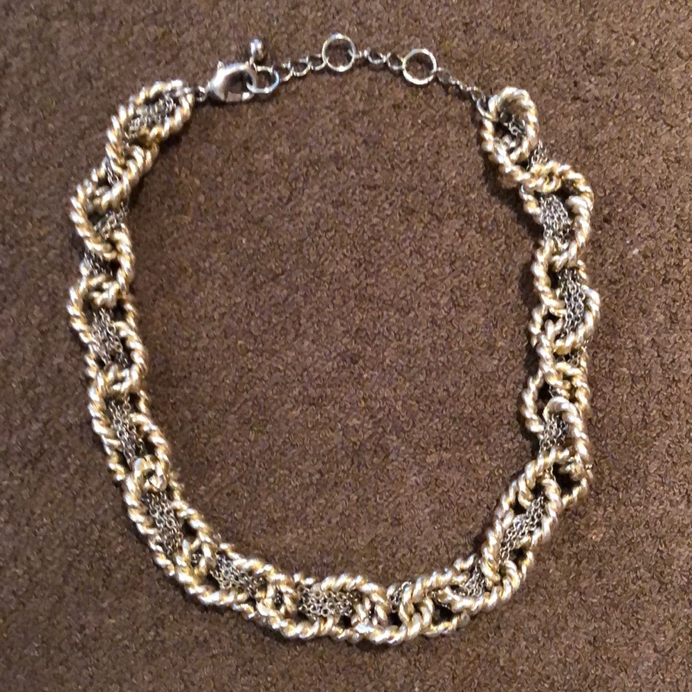 Gold link necklace